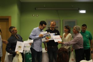 aeca-premios-agapornis